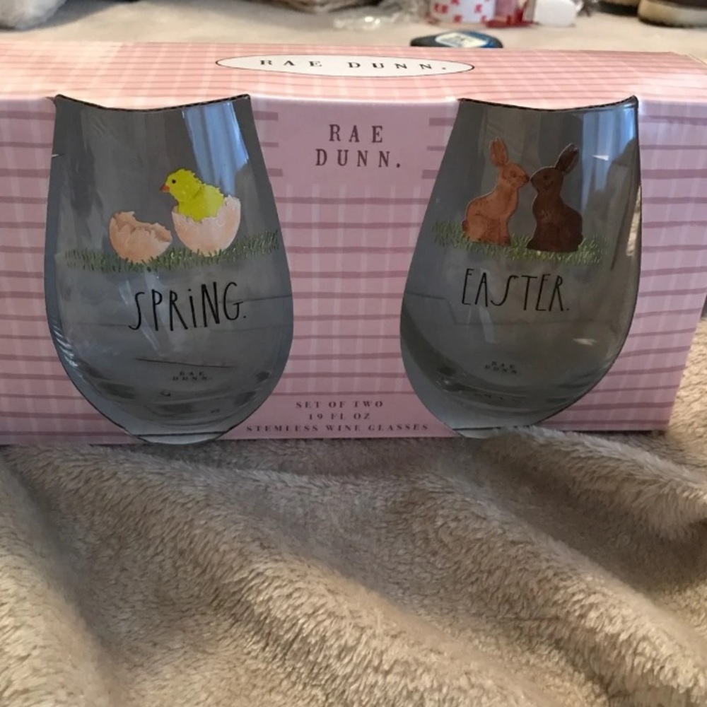 NWT Rae Dunn Easter wine glass set